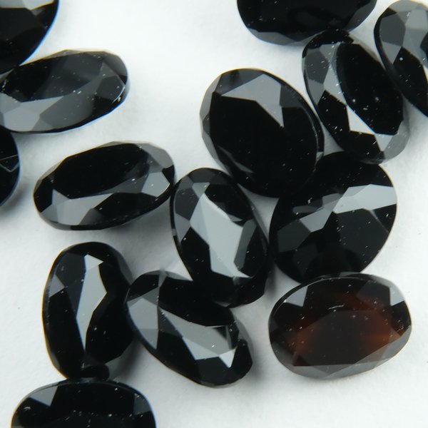 オニックス オーバルカット 4x5mm - アサオ工芸オンライショップ