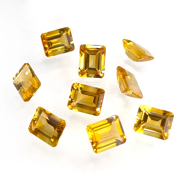 超ビックサイズ❣️⭐️モリオンポイント　シトリン共生　3Kg⭐️ シトリン オクタゴンカット 4x6mm - アサオ工芸オンラインショップ