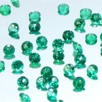 画像1: エメラルド ダイヤカット 2.5mm (1)