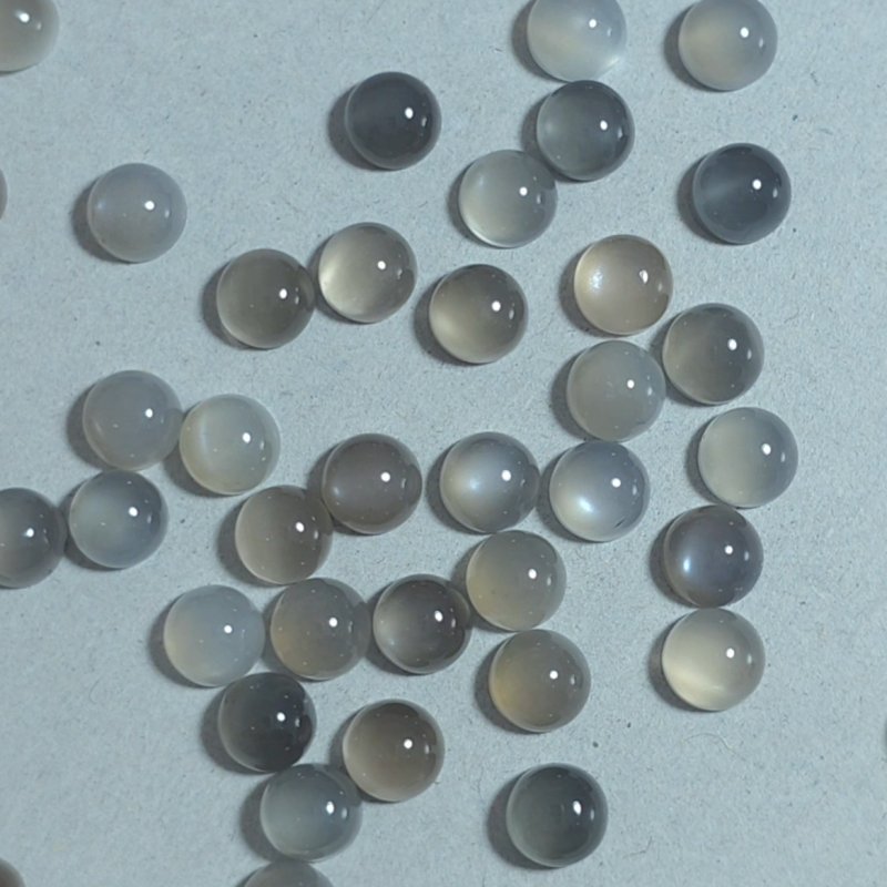 画像1: グレームーンストーン ラウンドカボ 5mm (1)