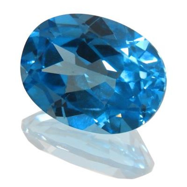 オーバルカットの天然スピネル宝石。GIL認定