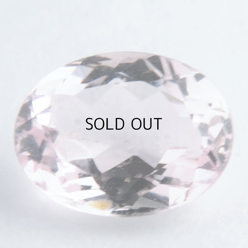 画像1: モルガナイト オーバルカット 6.8x8.7mm (1)