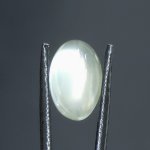 画像1: グリーンムーンストーン オーバルカボ 8.3x12.7mm (1)