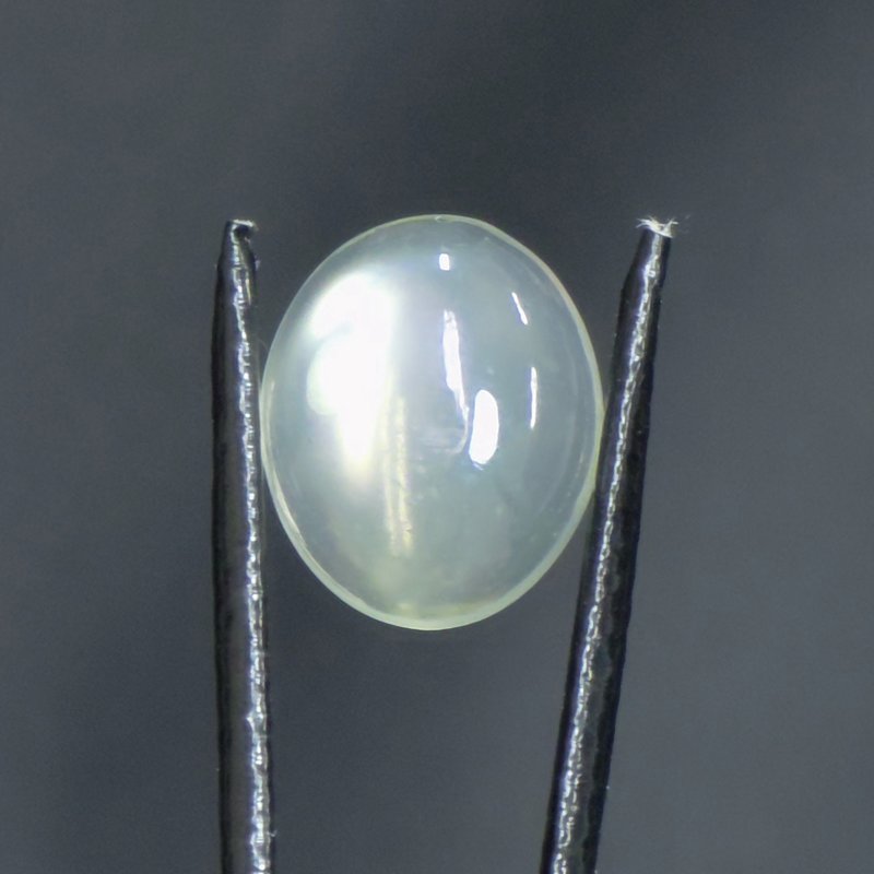 画像1: グリーンムーンストーン オーバルカボ 10.8x13.0mm (1)