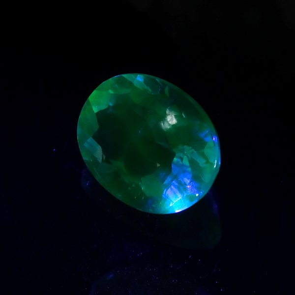 ハイアライトオパール オーバルカット 7.5x9.1mm - アサオ工芸