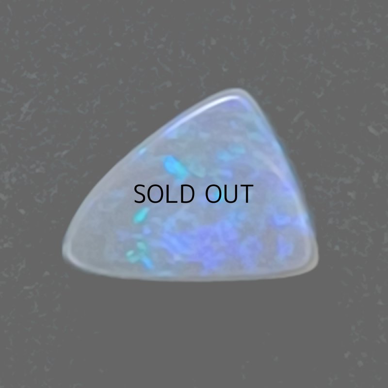 画像1: ブラックオパール トリリアントカボ 6.2x8.3mm (1)