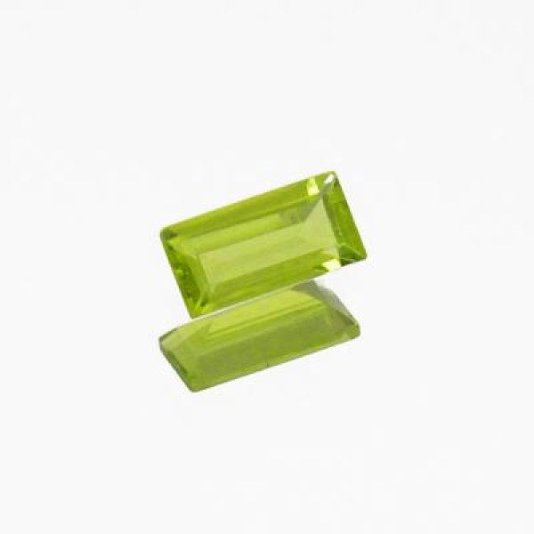 ペリドット バゲットカット 4x8mm - アサオ工芸オンライショップ