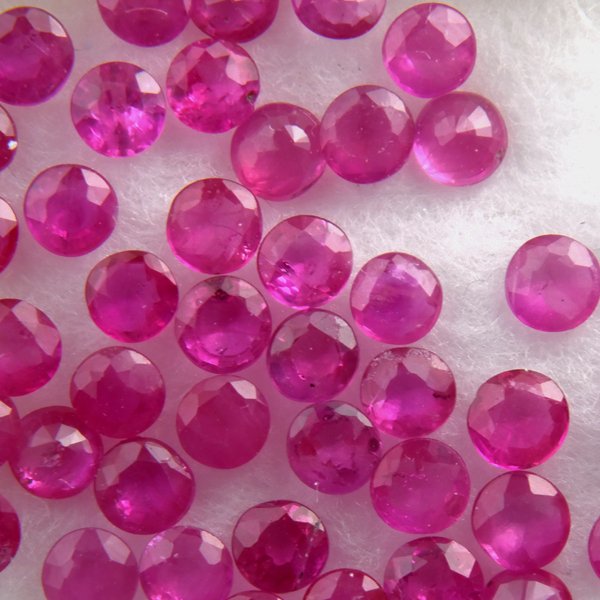 ルビー ラウンドカット 4mm - アサオ工芸オンライショップ