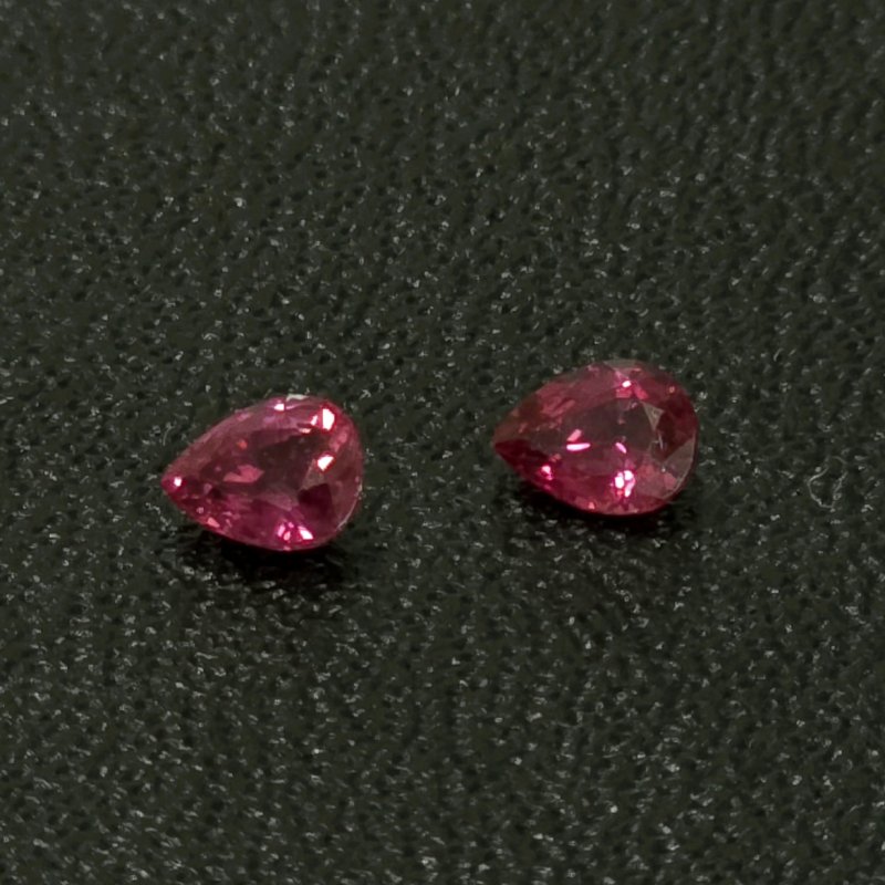 画像2: ルビー ペアシェイプカット 3.7x4.7mm (2)