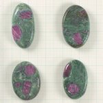 画像1: ルビーＩＮゾイサイト オーバルカボ 23-27mm (1)