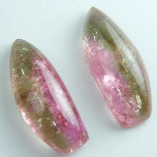 トルマリンバイカラー ファンシーカボ 7.2x24.0mm - アサオ工芸