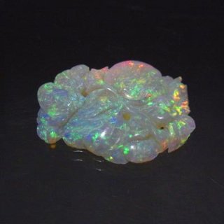 ファイアオパール カービング(蝶) 6.7x8.5mm - アサオ工芸オンライショップ